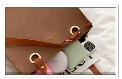 Retro PU Leather Minimalistic Large Capacity Ladies Handbag - Image 8