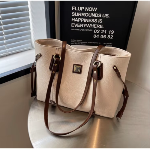 VELOUR VAULT Highend Premium Large Capacity Quality  NEW Leather Handbag - Image 10