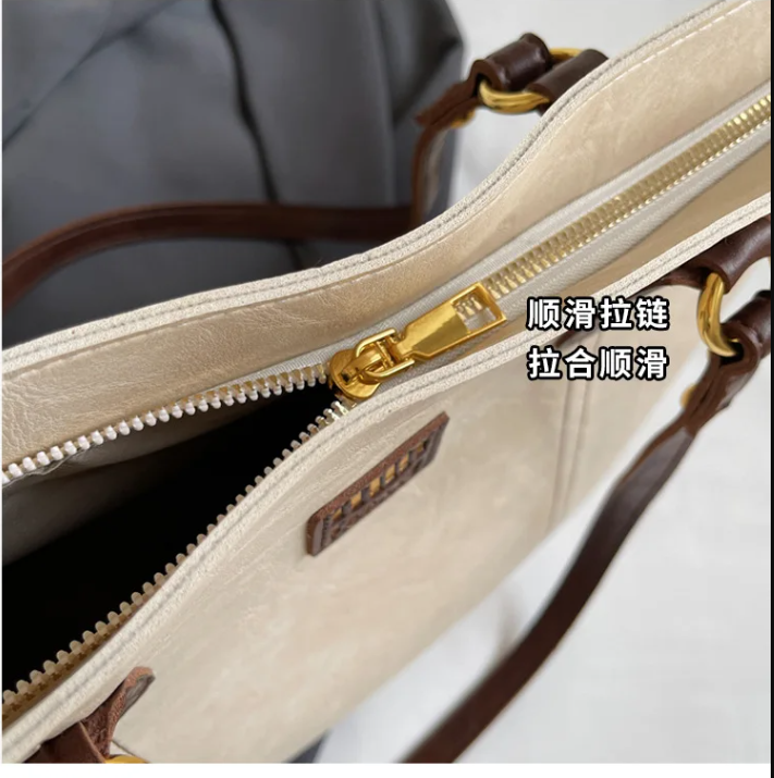 VELOUR2 VAULT Highend Premium Large Capacity Quality NEW Leather Handbag - Image 3