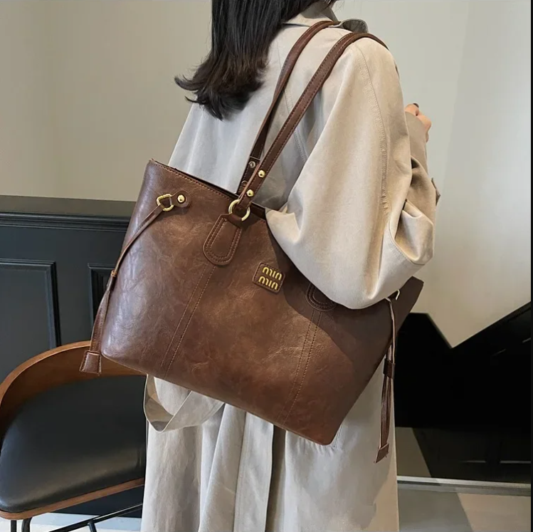 VELOUR2 VAULT Highend Premium Large Capacity Quality NEW Leather Handbag - Image 13