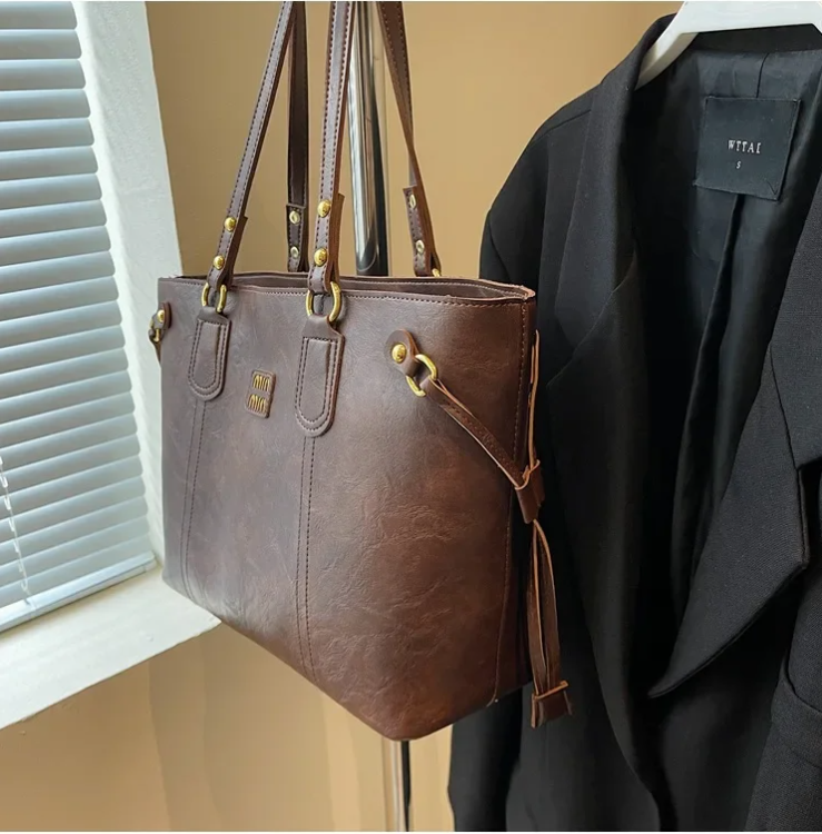 VELOUR2 VAULT Highend Premium Large Capacity Quality NEW Leather Handbag - Image 8