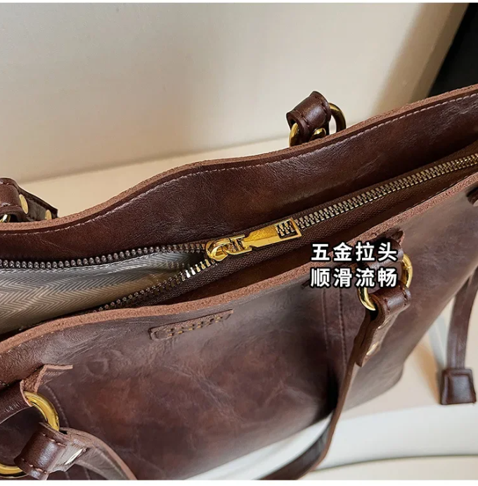 VELOUR2 VAULT Highend Premium Large Capacity Quality NEW Leather Handbag - Image 7