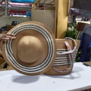 VINTAGE New  Shoulder Straw Fashion Leisure Handbag With Hat - BEIGE WHITE