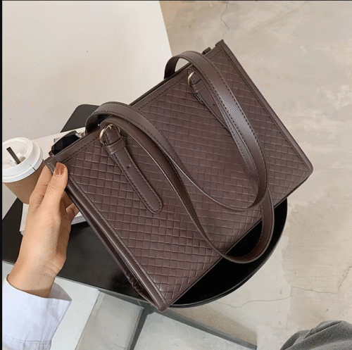 New Henan2 Premium arrival Quality shoulder handbag - Image 11