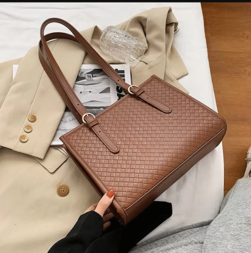 New Henan2 Premium arrival Quality shoulder handbag - Image 5