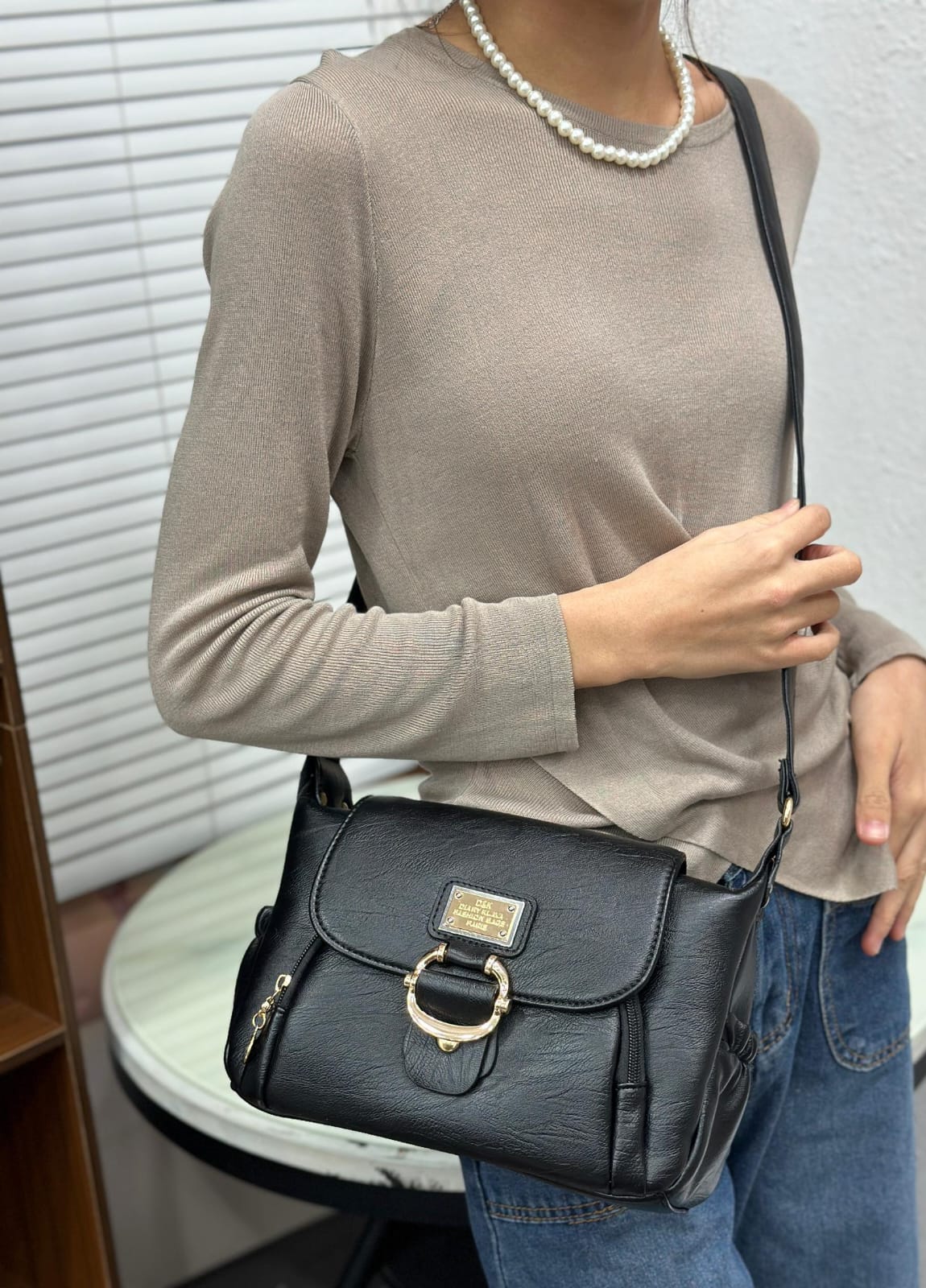 New Arrivals Premium Icon Quality Sling Bag - Image 8